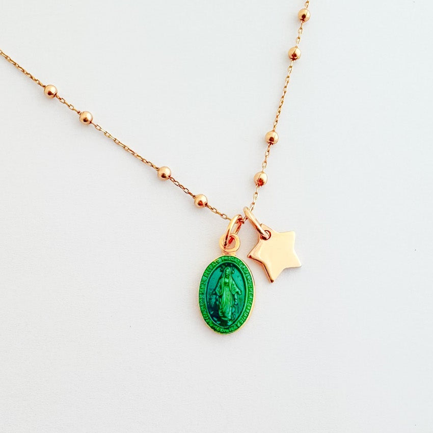 Collar de la virgen milagrosa en esmalte azul y oro con estrella personalizable y cadena