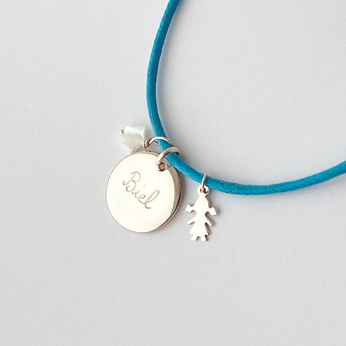 Collar Sidonie Redonda plata con medallita niña y estrellita nácar Personalizado HOPS regalo para día de la madre