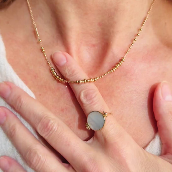 Colla cuentas de oro