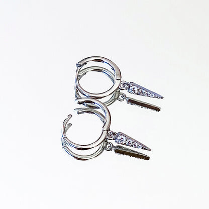 Pendientes aros pequeños triángulo brillante plata HOPS